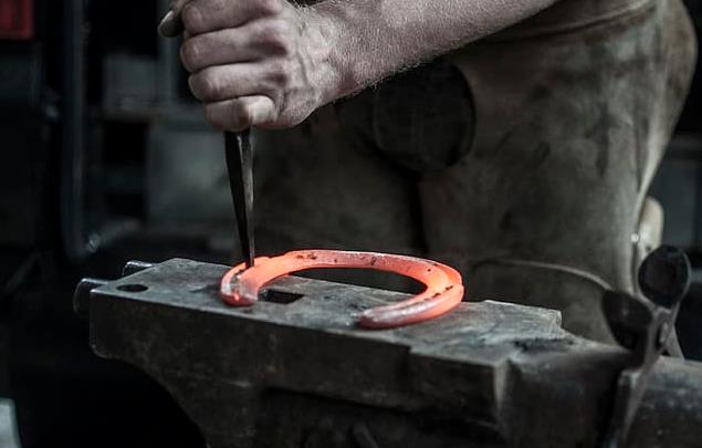 BLOG-How to Choose Casting and Forging？